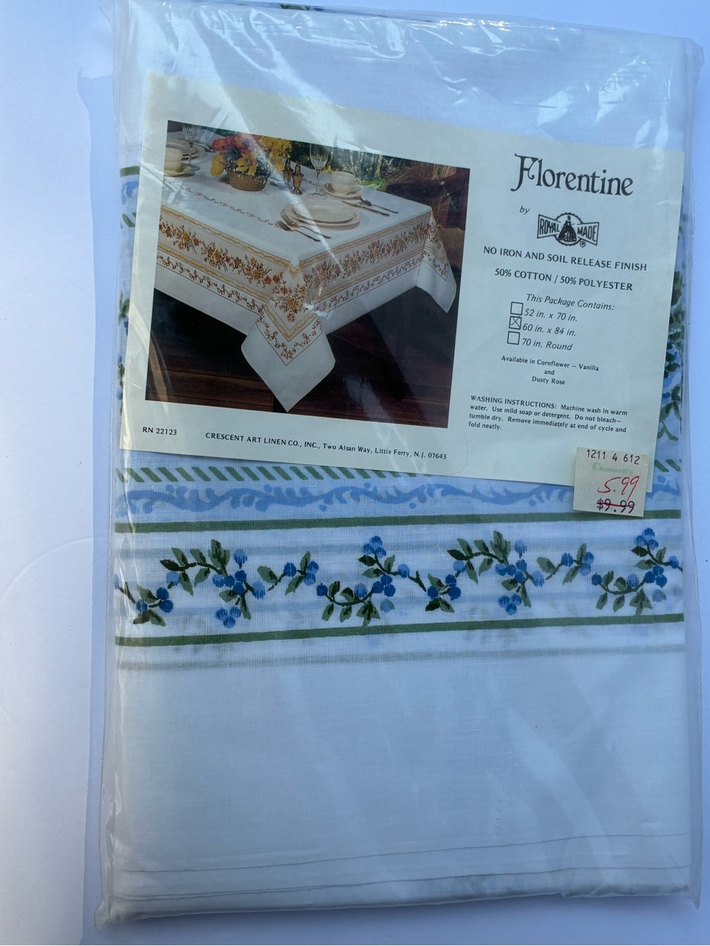 Vintage 1970s Royal Maid Blue Floral Tablecloth NOS 60x84